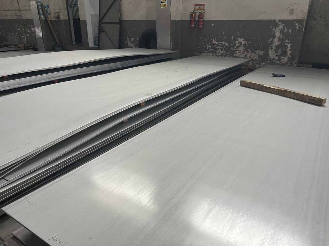 300 Reihe 8K 2B des Edelstahl-Platten-flaches Blatt-Spiegel-Oberflächen-100mm Widerstand-Säure-