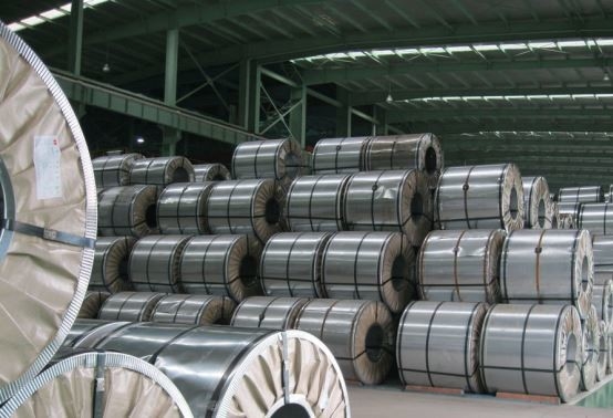 0.3mm-3.0mm Edelstahl-Streifen-Spule Schneiden Standard-Exportpaket 1000mm